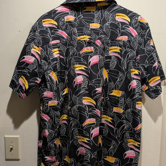 Hurley Tropical Black Shirt with Pink and Yellow Accents Size Large - Picture 5 of 5